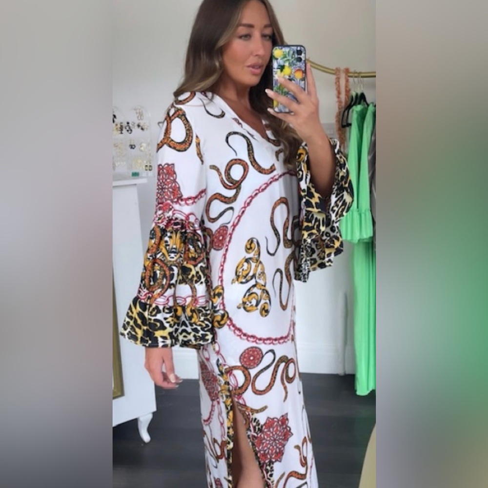 Giacomo Cinque. NEW. L/XL  italian washable silk Maxi Dress
